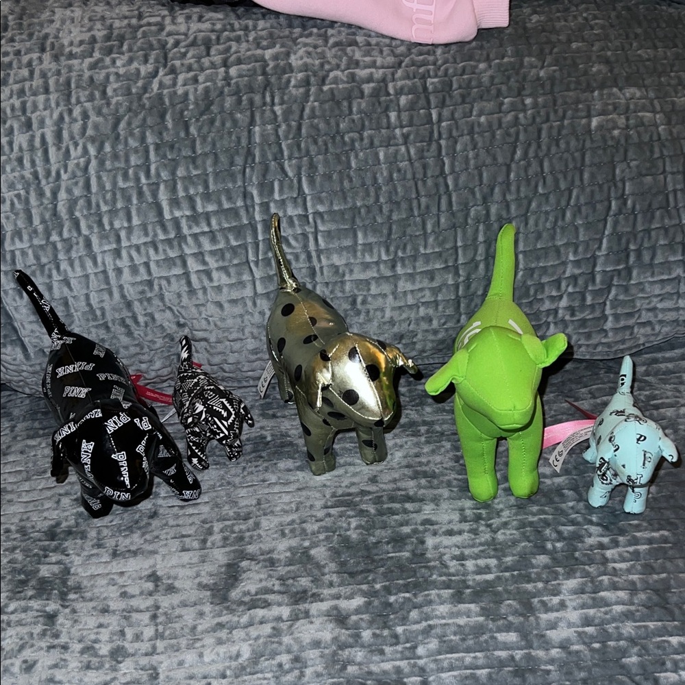 Set 3 medium and 2 Miniature Dog Figurines PINK